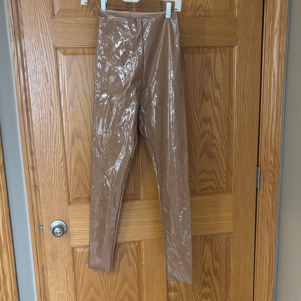 Commando Shiny Beige Leggings